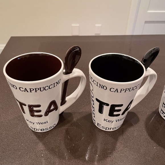 Coffee Mugs with Spoons - Picture 1 of 4